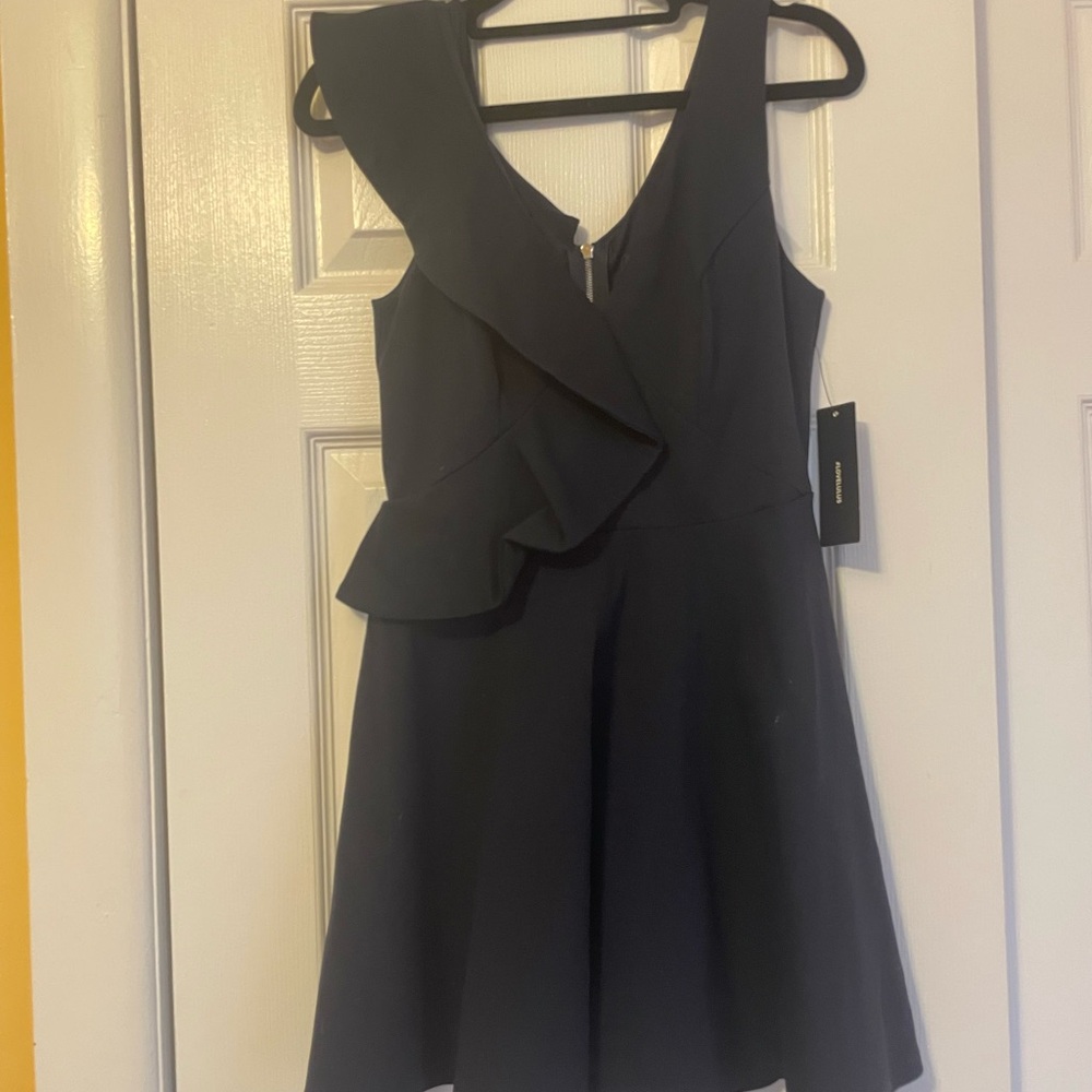 Navy Sleeveless Dress